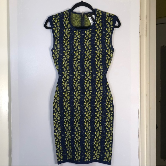 BCBGMAXAZRIA "Jose" Python Jacquard Bodycon Sheath Dress Blue Sleeveless - Picture 3 of 14